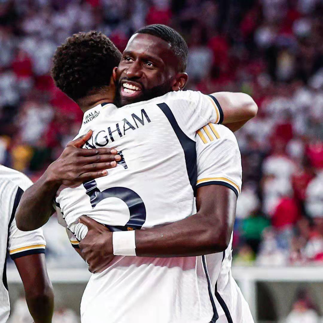 皇家马德里西甲击败赫塔菲克罗斯精准助攻